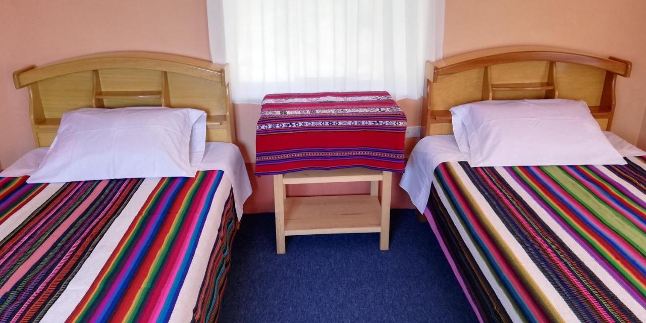 Taquile Hospedaje Mario Huillanopampa Zimmer foto